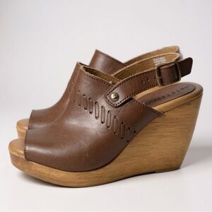 Musse & Cloud Platform Wedge Heel Tan leather sandals wedges sz 7